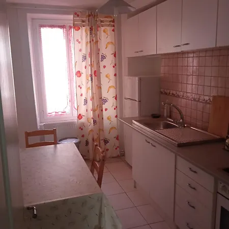 Séjour chez l'habitant B 1 étage Avec Balcon